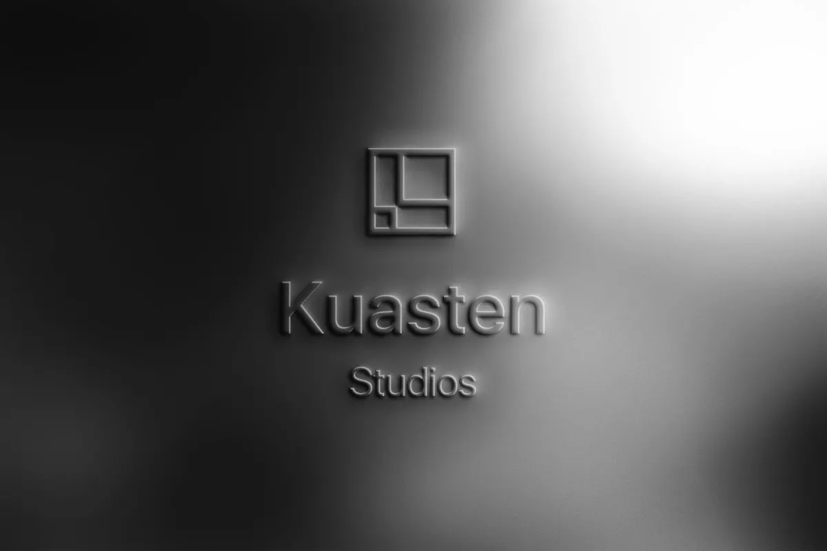 Metallic Logo Mockup