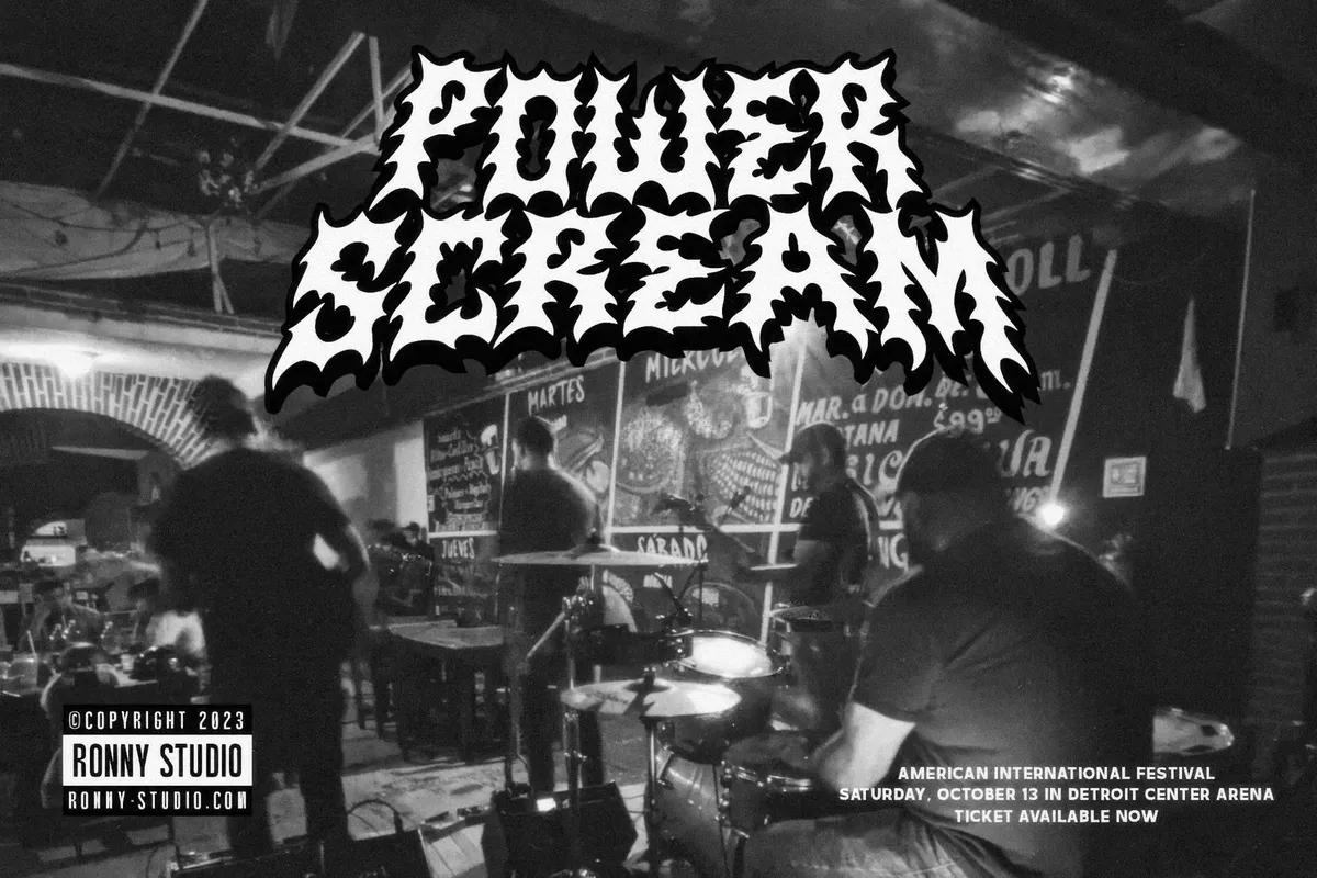 Scrowns — Metalhead Font