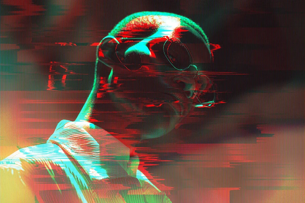 Glitch Photo Effect
