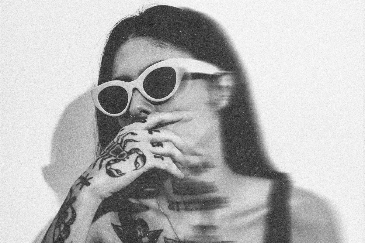Dusty Motion Photo Effect