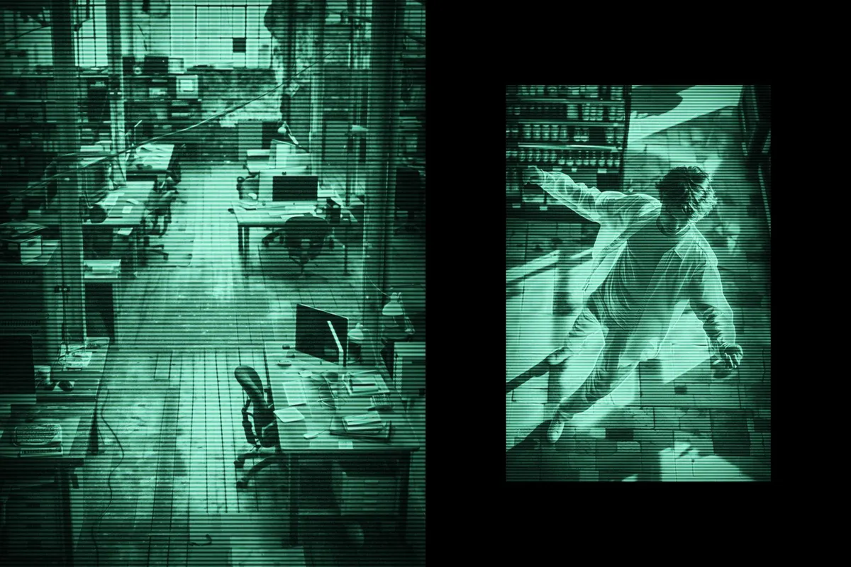 Spy Camera Glitch Poster Effect