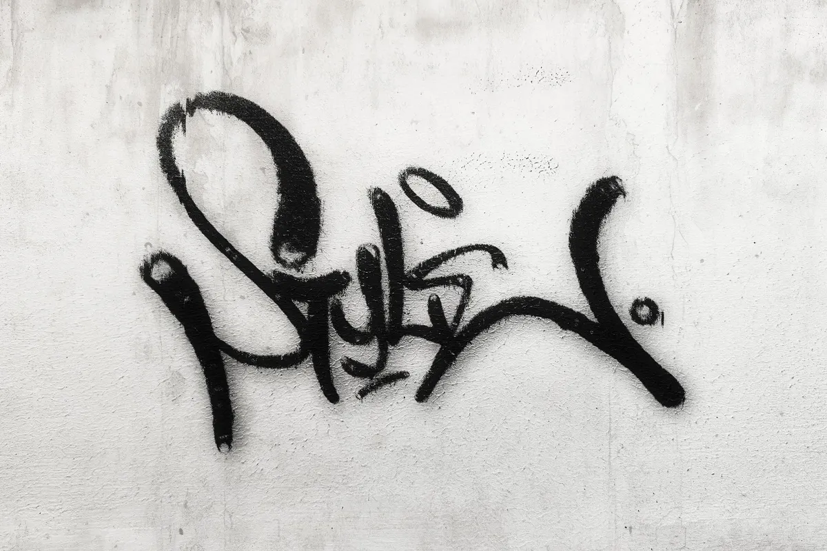 Graffiti Text & Logo Effect