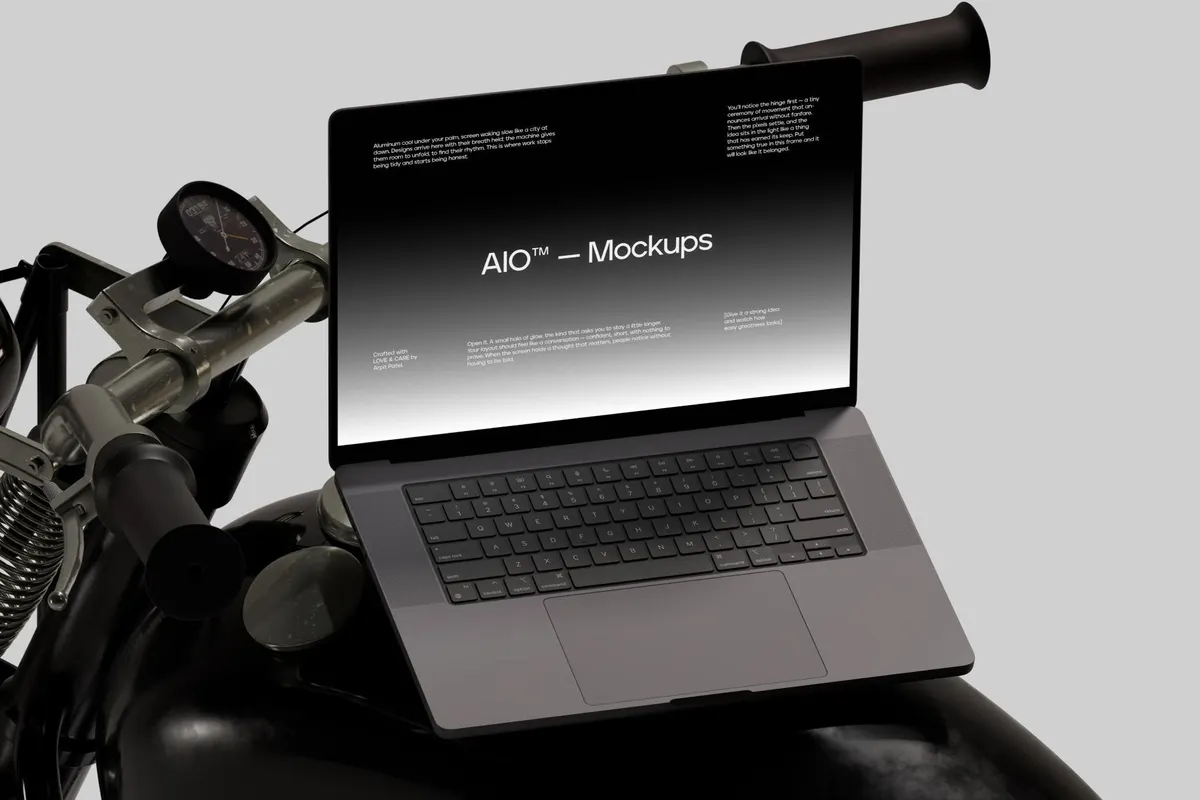 Macbook Pro 16 Inch Mockup