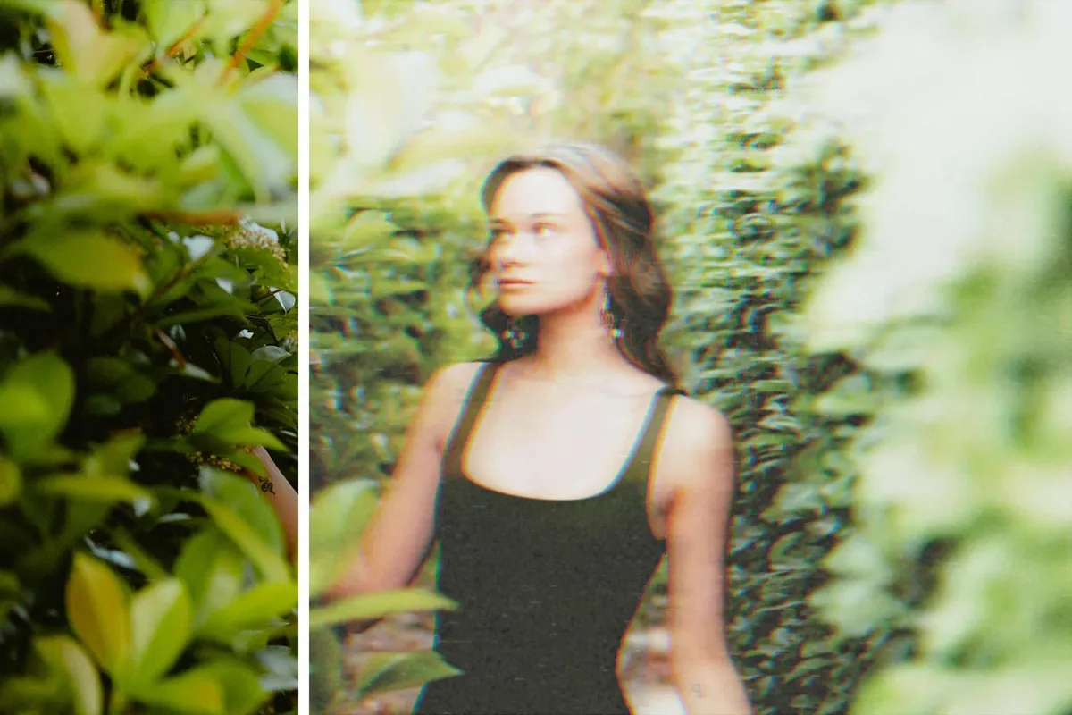Old VHS Tape Photo Effect