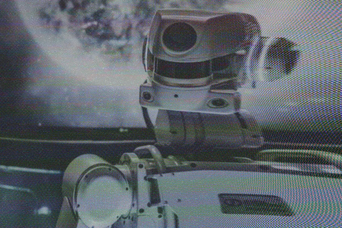 Screen Flicker Photo Effect