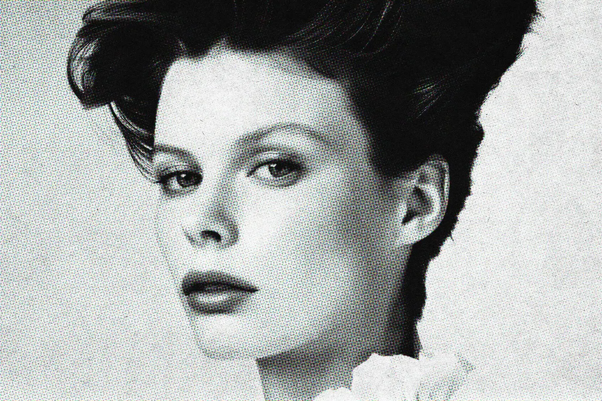 Halftone Print Photo Effect